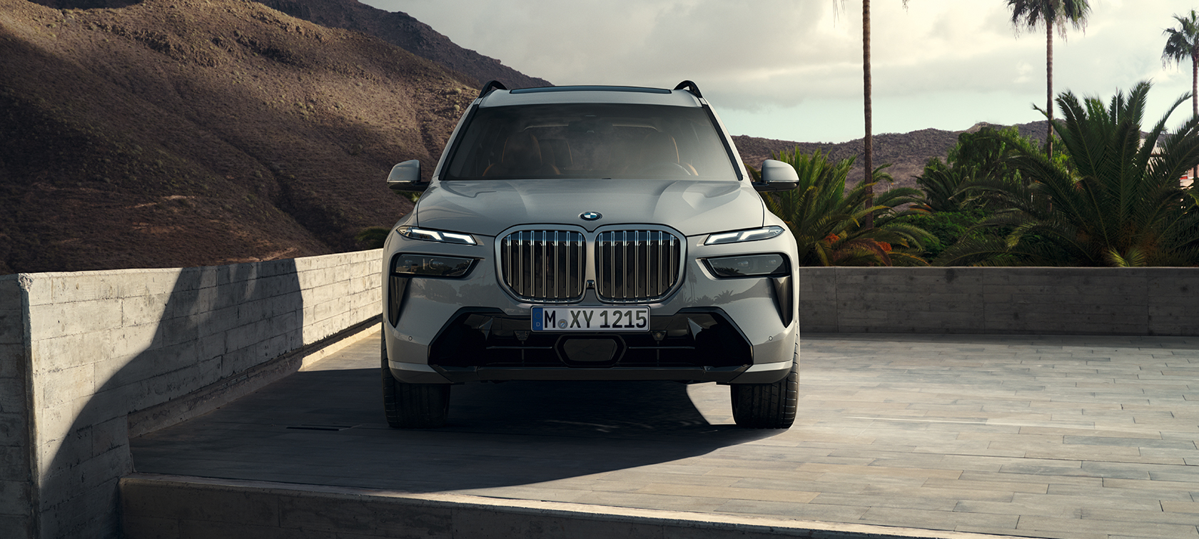 The BMW X7 SERIES